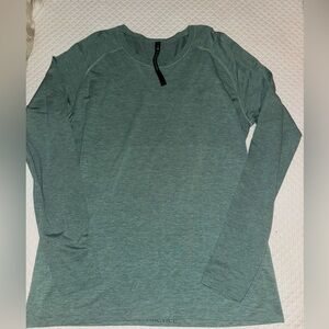 Men’s Long Sleeve Lululemon